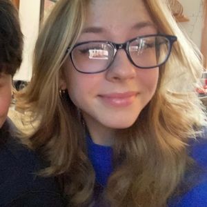 Meet your Posher, Helena